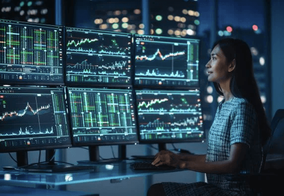 How Liquidity Impacts Market Efficiency